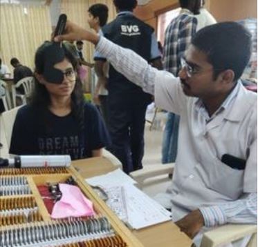 Eye camp at PVGs College of Engineering and Technology & G. K. Pate (Wani) 